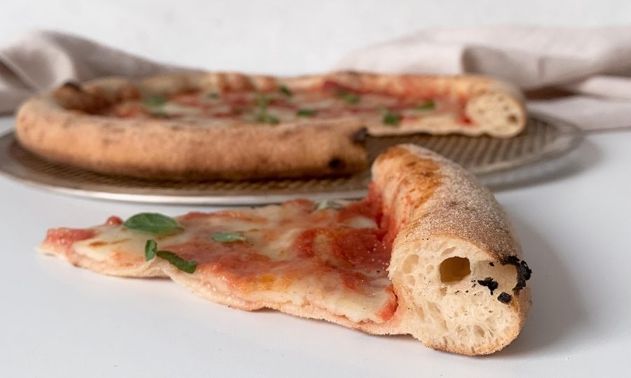 Pizza mit FARRO PLUS